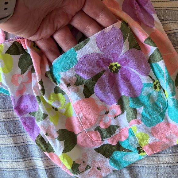 Carters floral skirt with built in shorts size 2T - Picture 2 of 6